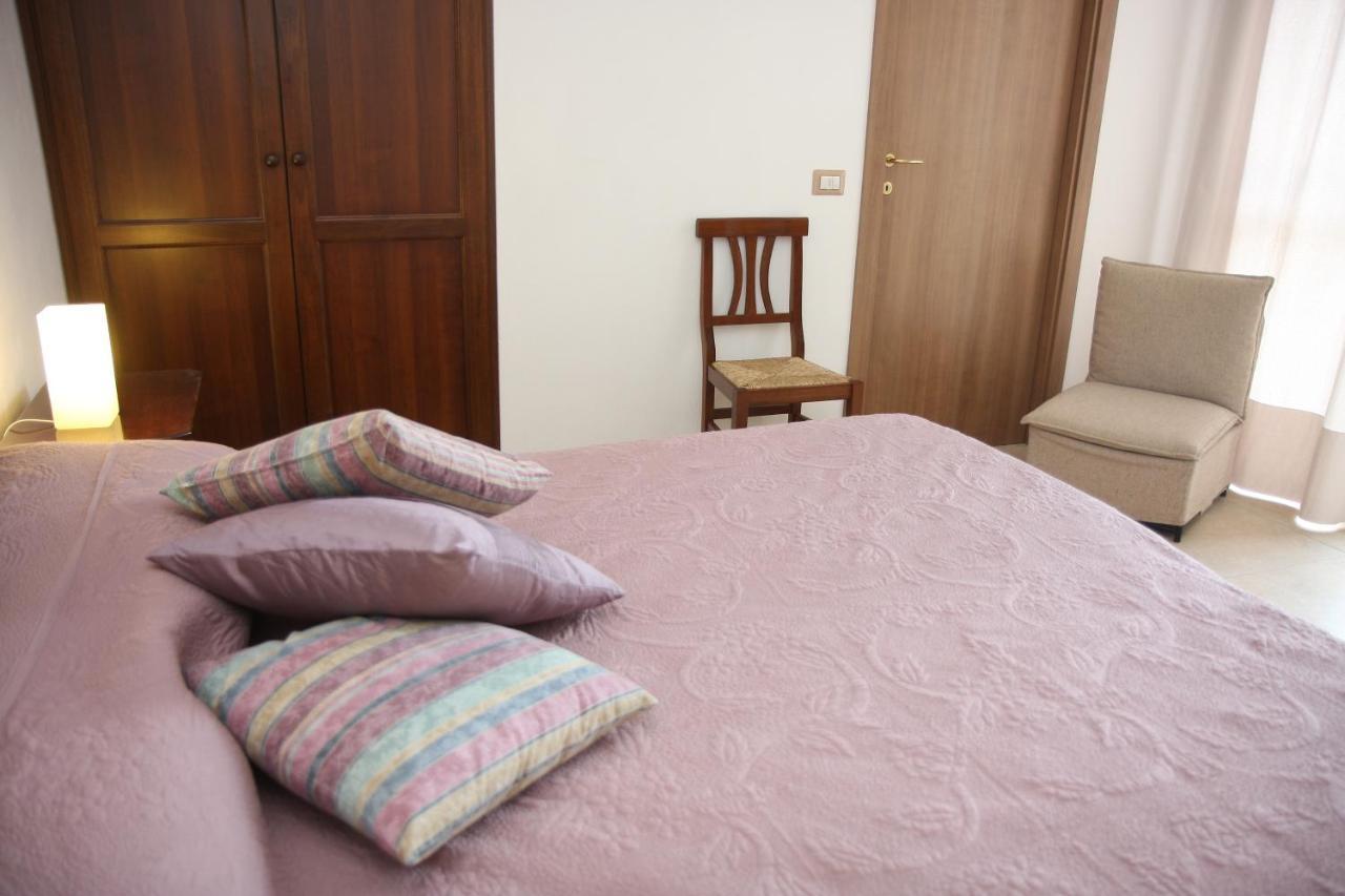 Gli Acini Bed and Breakfast Pietra dei Giorgi Buitenkant foto